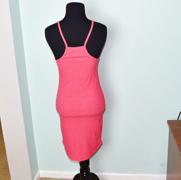 Beautiful Pink Bodycon Dress - Picture 2 of 2